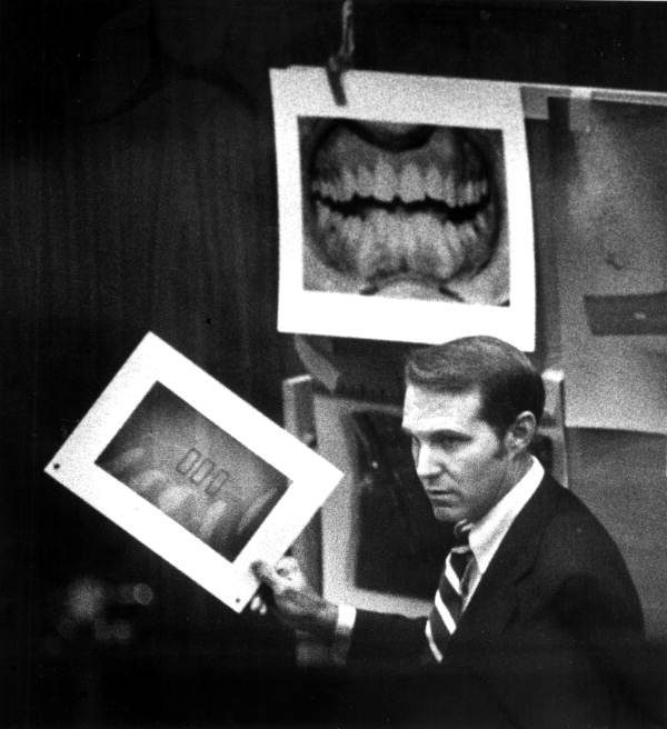 Ted Bundy: A Trajetória do Serial Killer dos Anos 1970